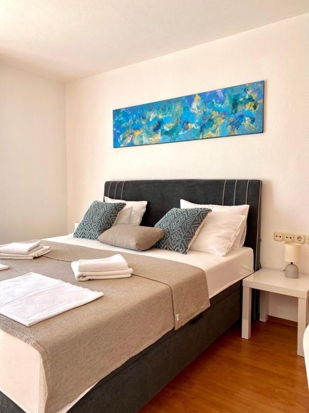 Villa Mihaela - Apartment Ika سيساريكا المظهر الخارجي الصورة