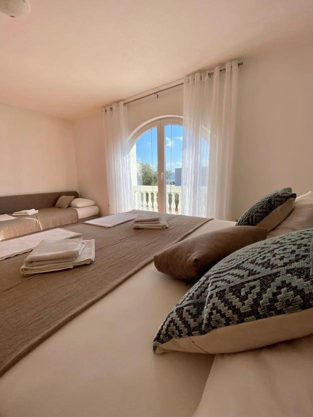 Villa Mihaela - Apartment Ika سيساريكا المظهر الخارجي الصورة